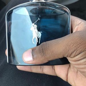 Meet your Posher, Derrick